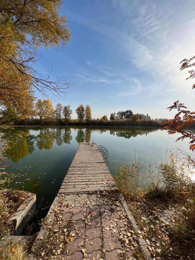 Чистые Пруды Bishkek Exterior photo