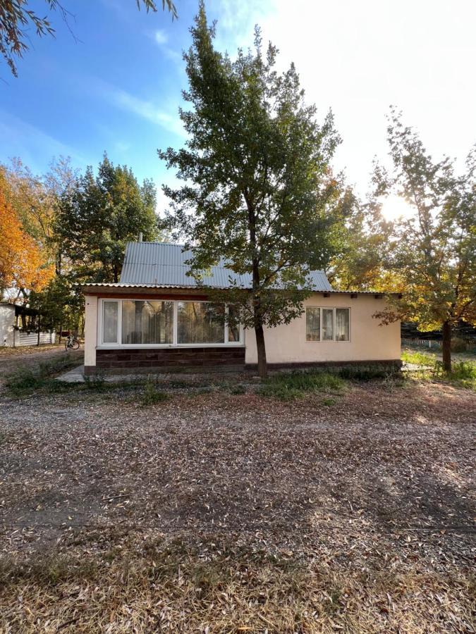 Чистые Пруды Bishkek Exterior photo