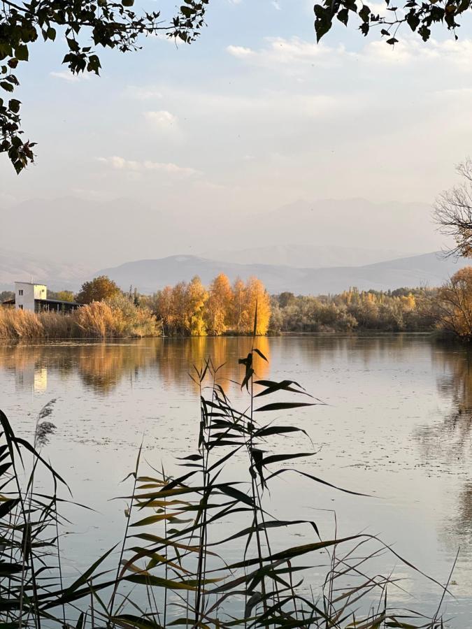 Чистые Пруды Bishkek Exterior photo