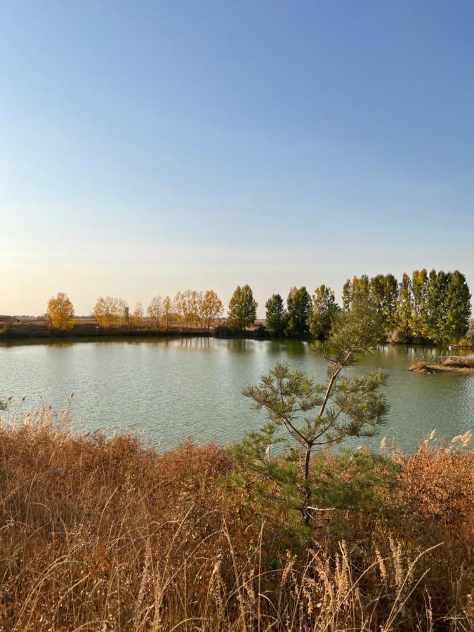 Чистые Пруды Bishkek Exterior photo